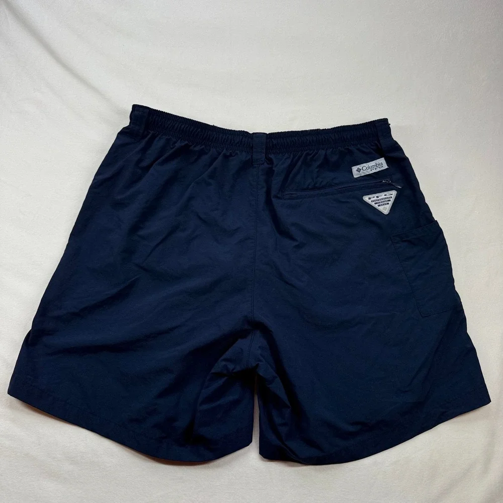 Columbia PFG Backcast III Navy Blue Fishing Water Shorts Mens Medium 6 Inseam